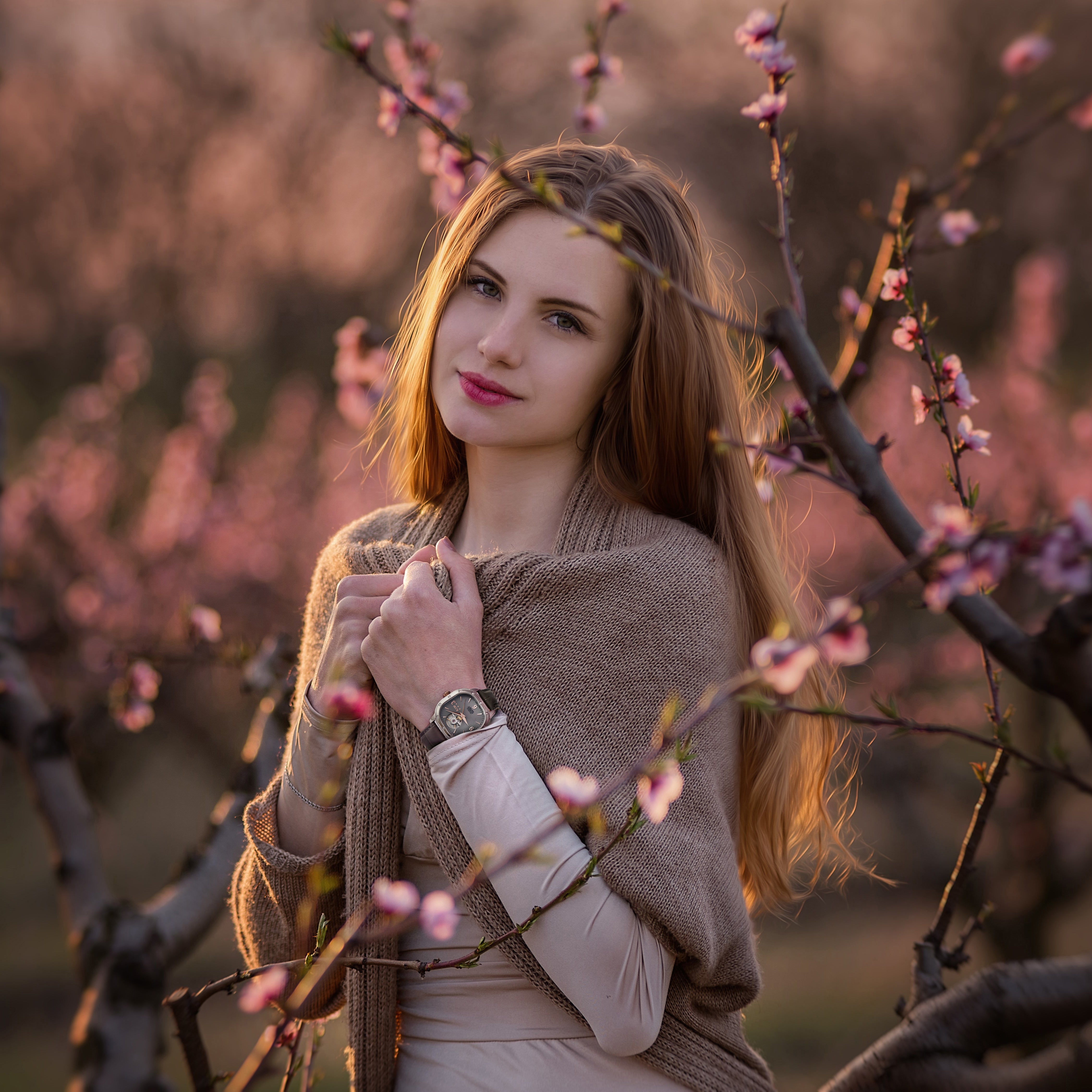 Le Locle Women - Collection